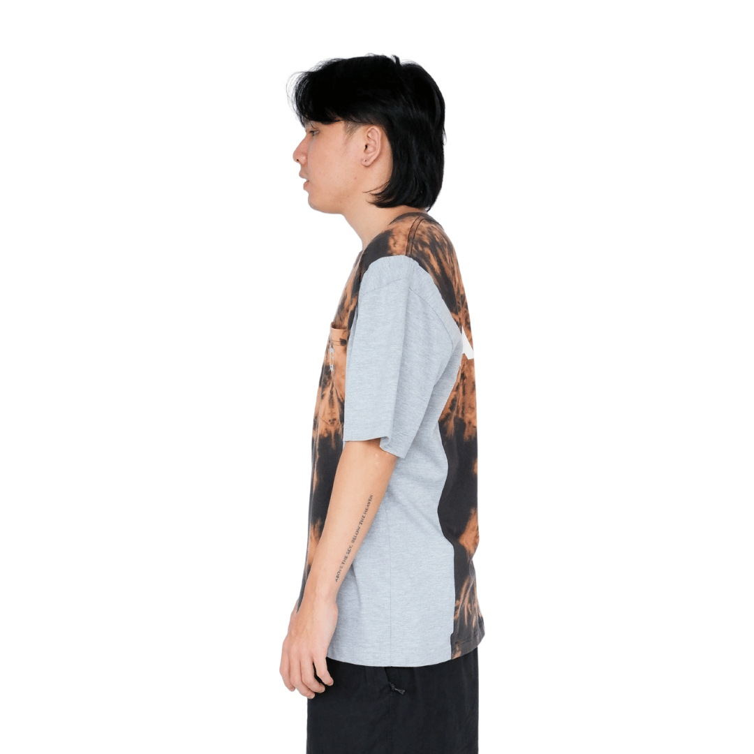 Reworked Carhartt Tee / 01