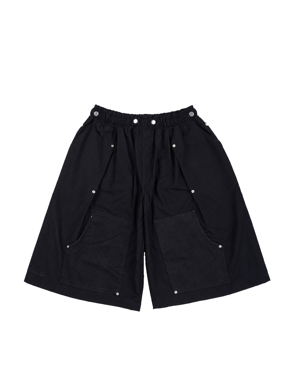 Double Knee Pleated Shorts