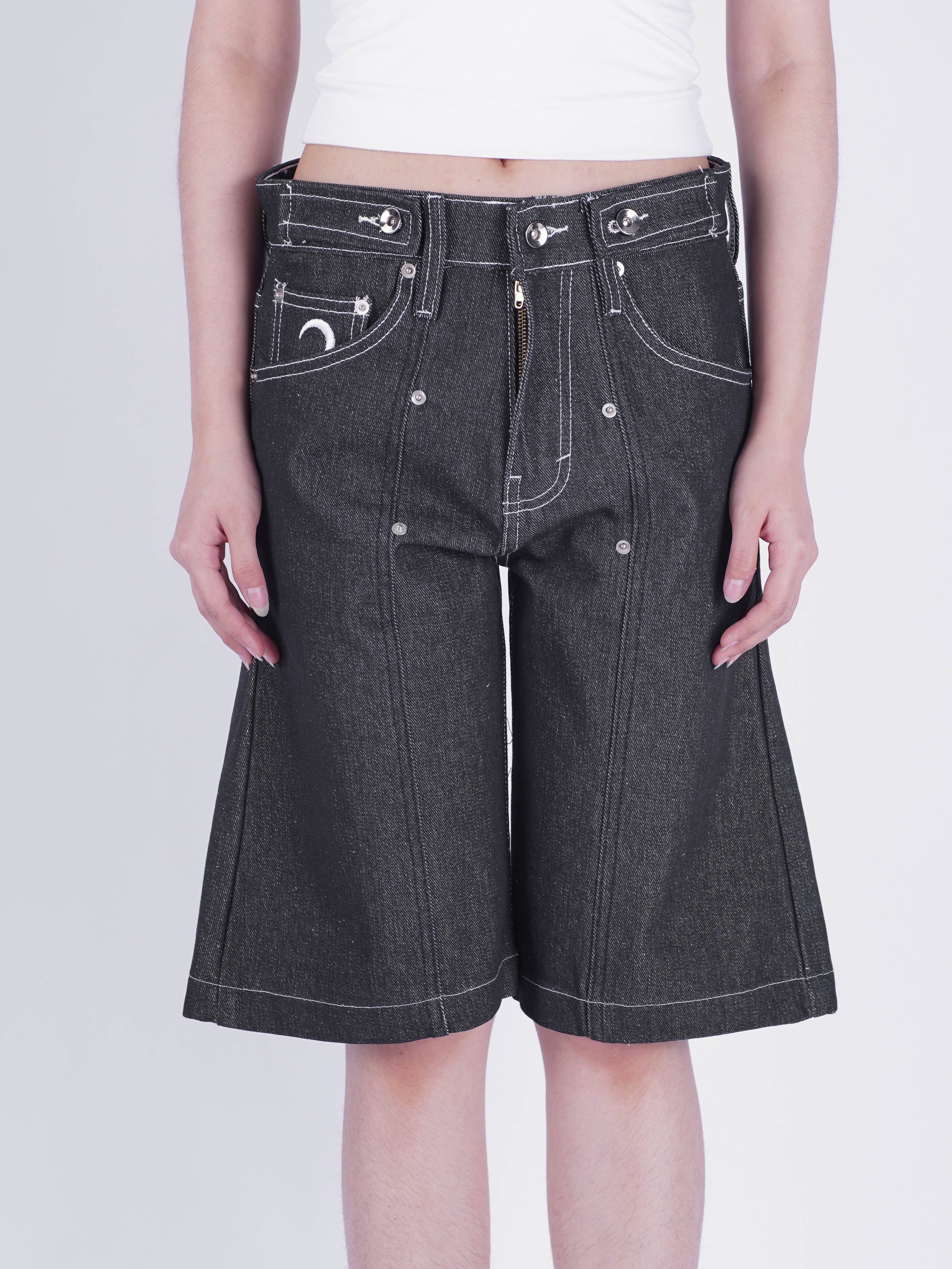 Pleated Jorts - Raw Black