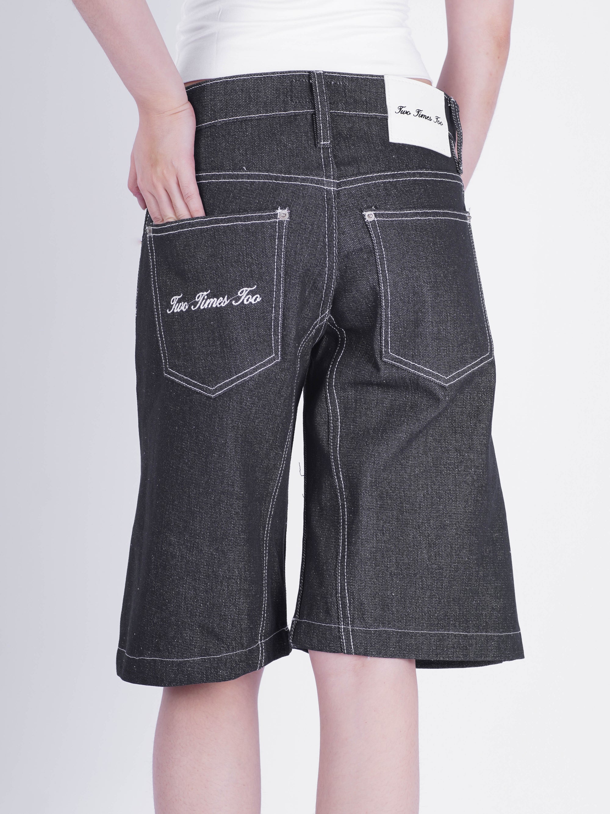 Pleated Jorts - Raw Black