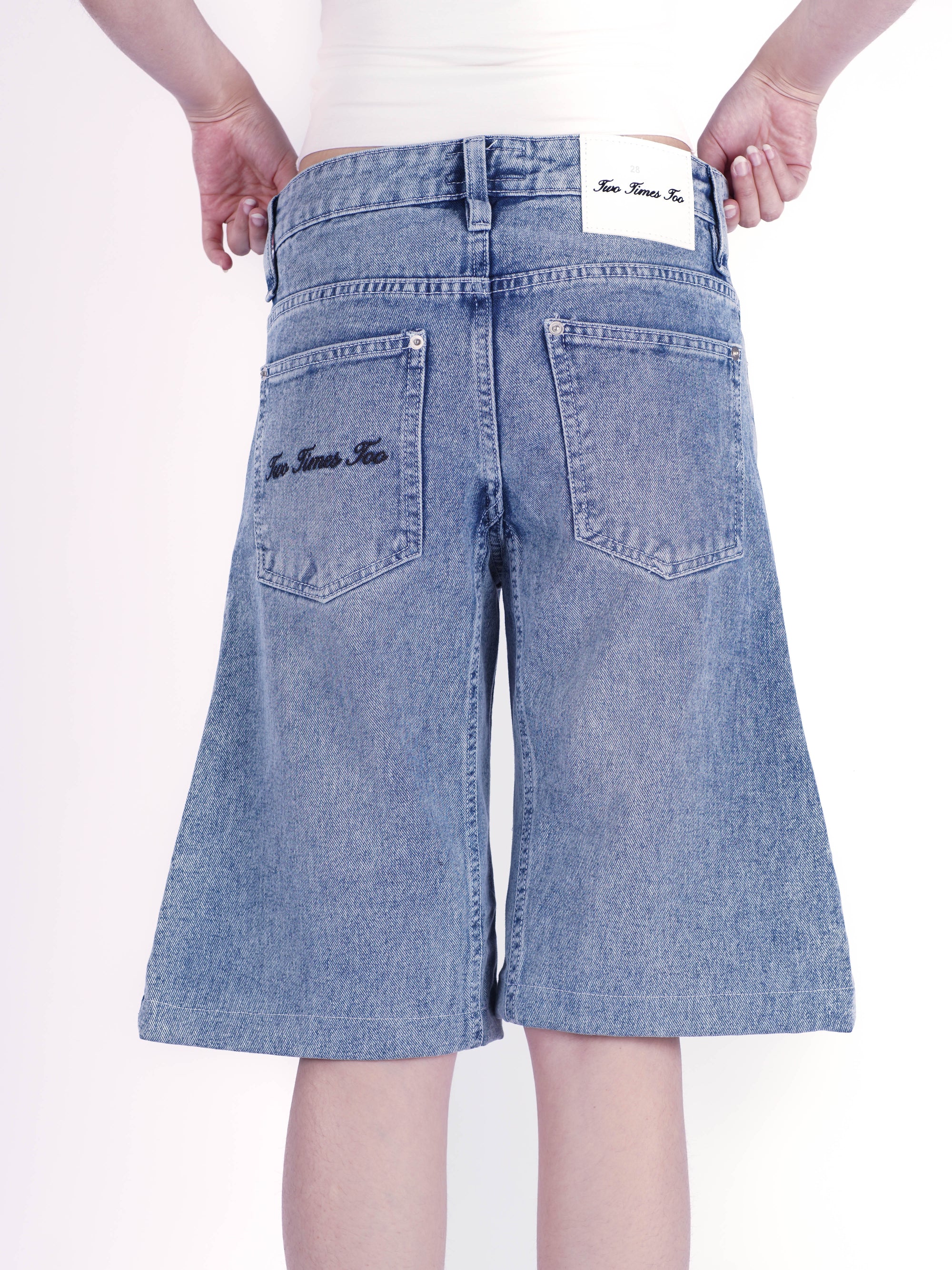 Pleated Jorts - Aged Blue