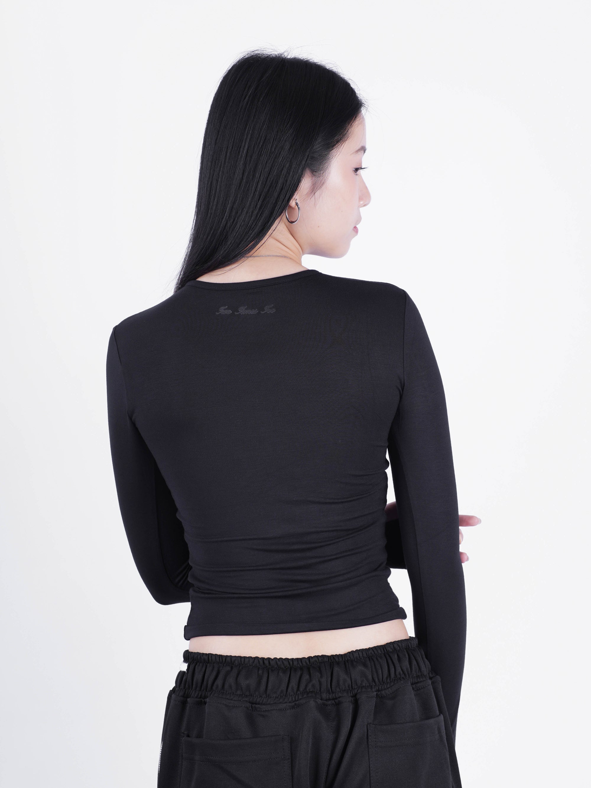 Double Layered Tencel Fitted Top Longsleeve - Jet Black