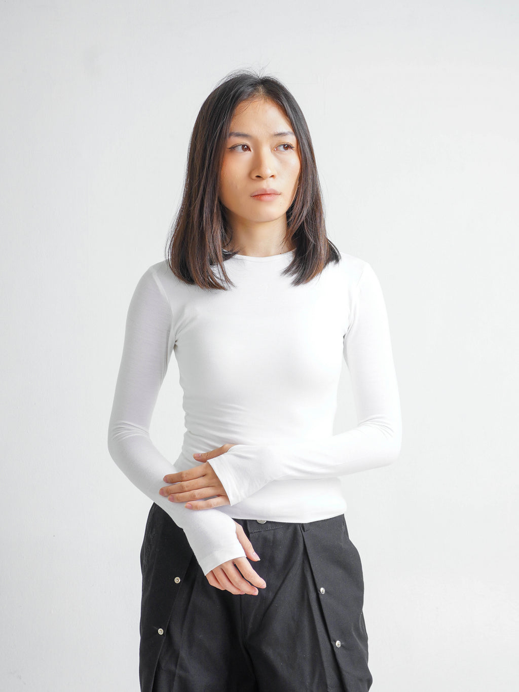 Double Layered Tencel Fitted Top Longlseeve - White