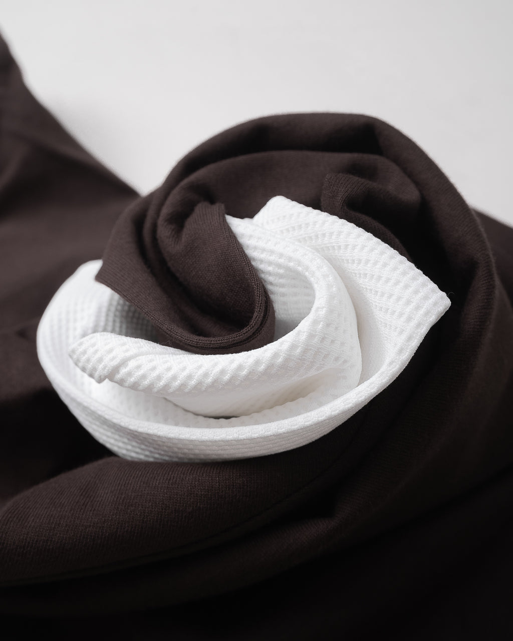 Double Layered Waffle Longsleeve - Brown/White