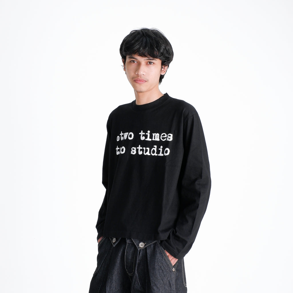Logo Tee Longsleeve - Jet Black