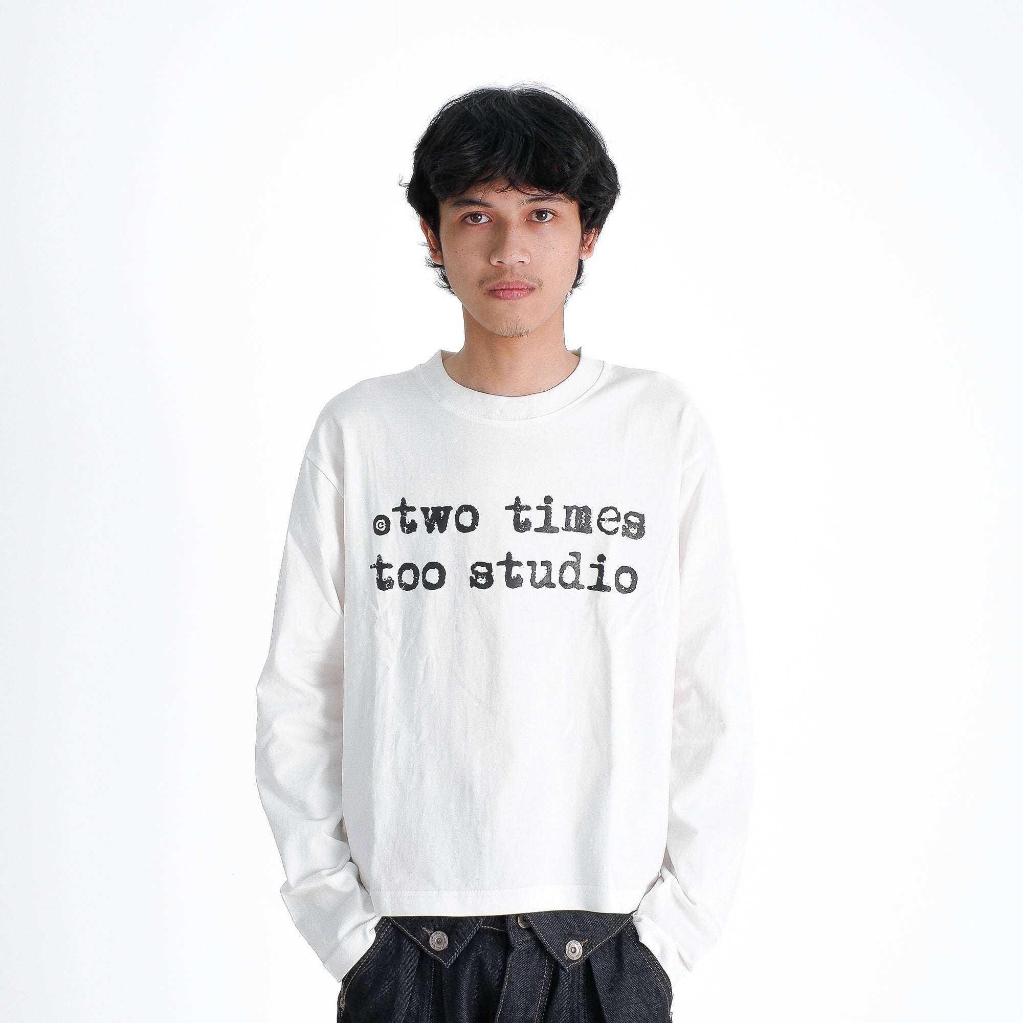 Logo Tee Longlseeve - Broken White