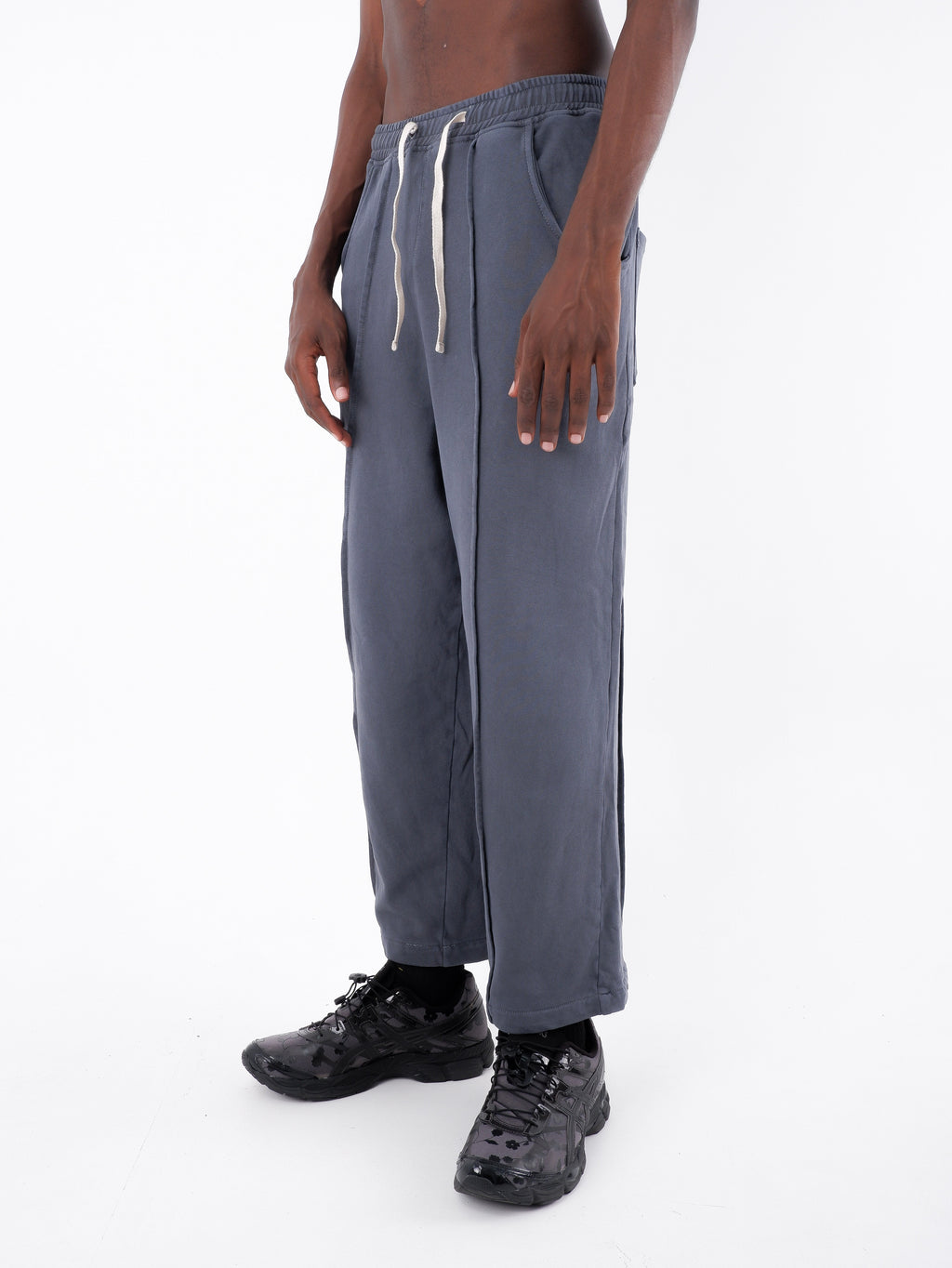 French Terry Pleated Jean Sweatpants - Aged Black