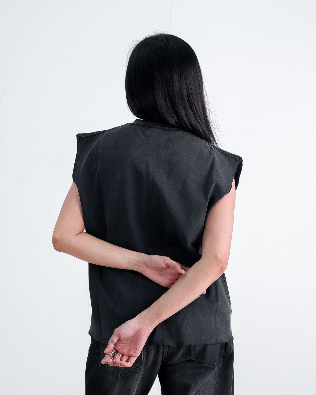 Geometric Longsleeve Tee - Black