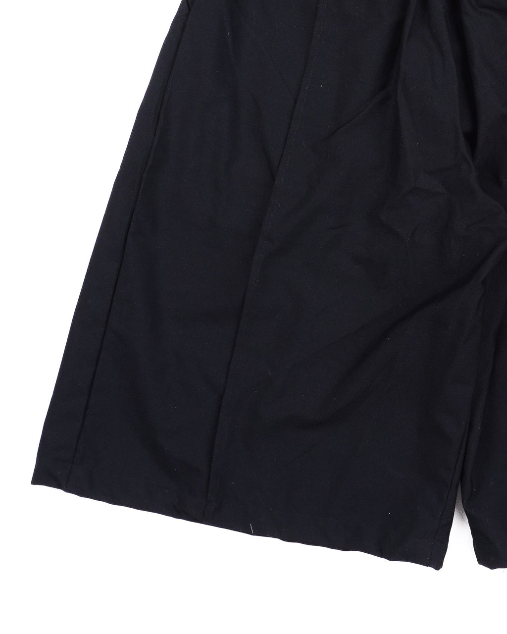 Double Knee Pleated Shorts