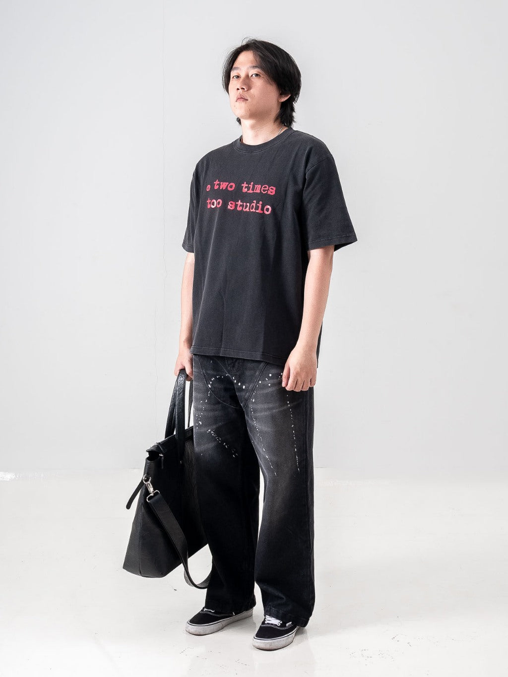 Logo Tee - Aged Black / Pink