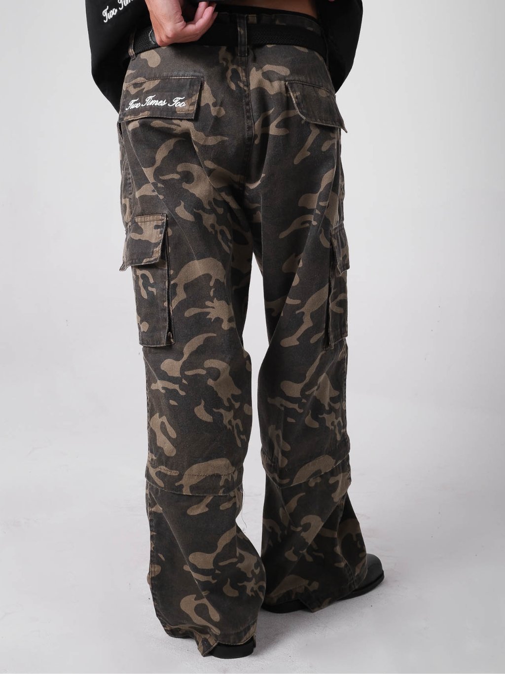 Capri Camo Cargo Pants