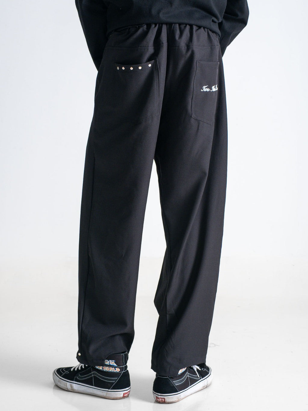 Pleated Everyday Trousers - Jet Black